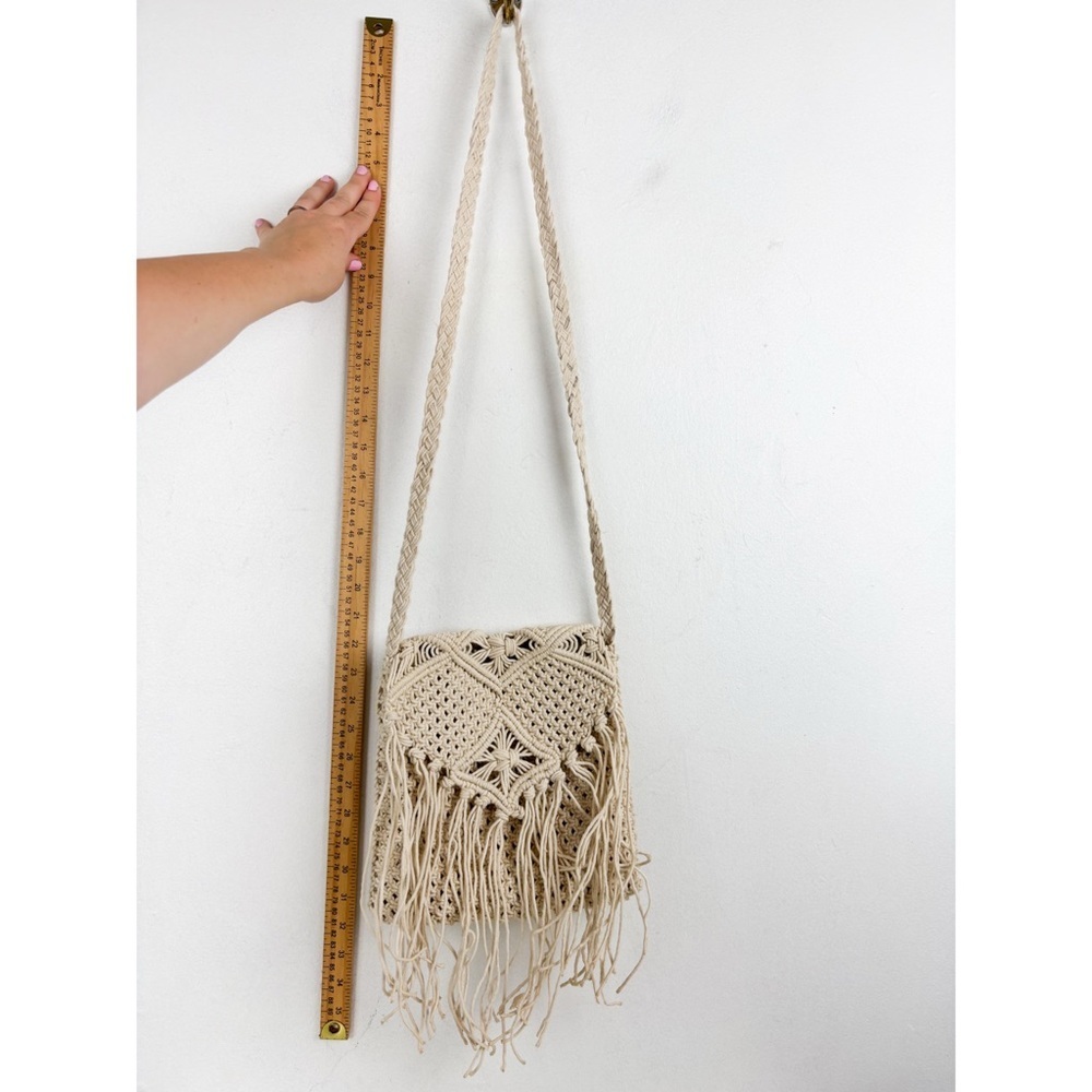 Macrame Woven Fringe Boho Crossbody bag - Picture 7 of 8